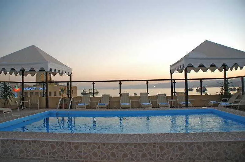 Day Inn Hotel & Suites, Aqaba 4*,