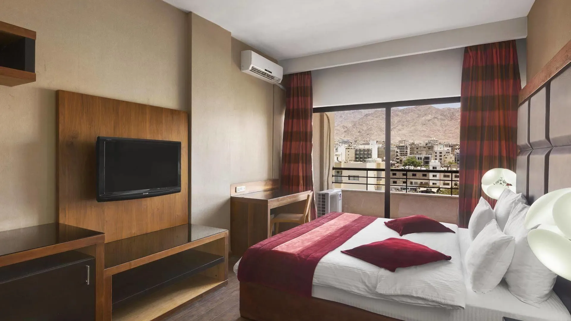 Day Inn Hotel & Suites, Aqaba